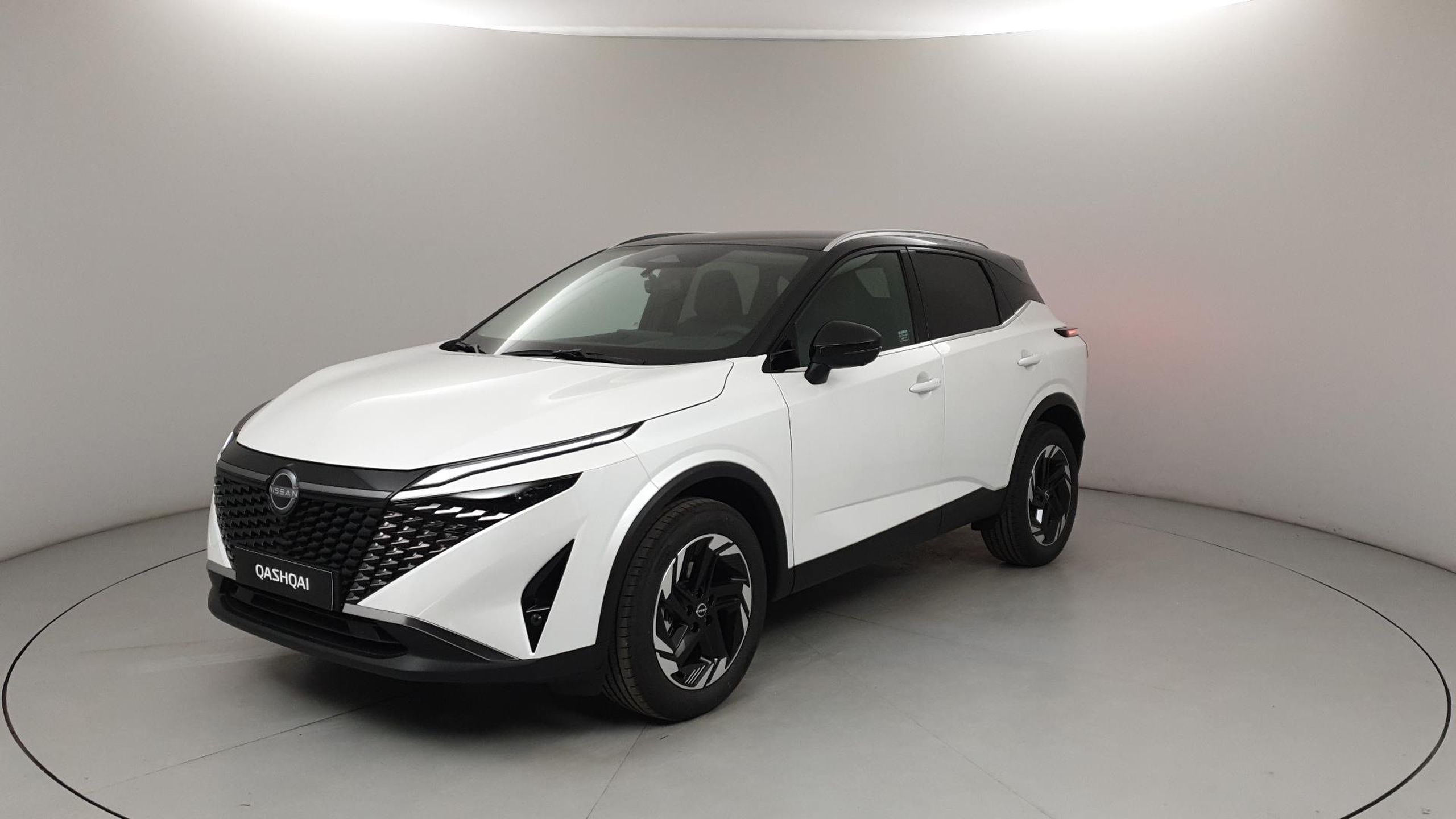 Wynajem Nissan Qashqai N-Connecta